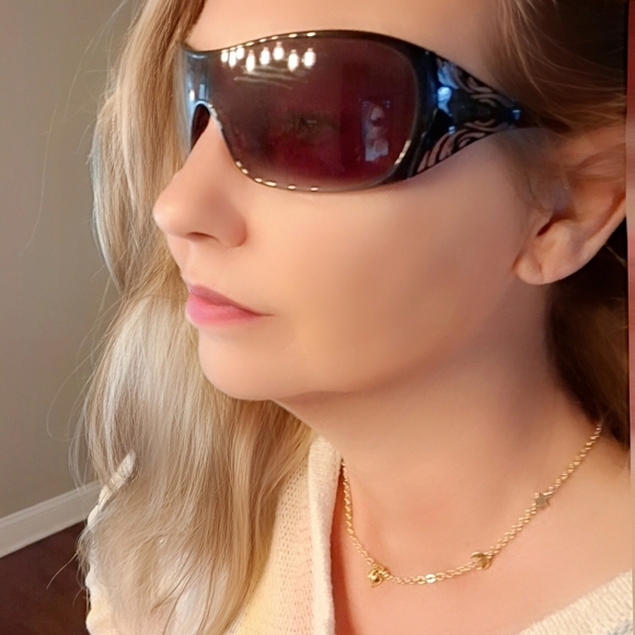 Oakley Liv Women Dark Chrome Polarized Sunglasses-NWOT